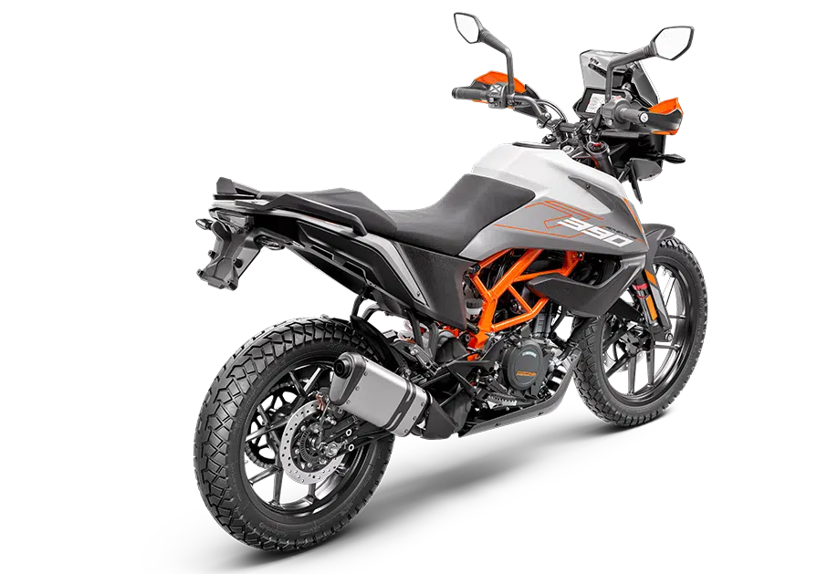 PHO_BIKE_PERS_REHI_MY24-KTM-390-Adventure-WHITE-90-Rear-Right-EU_#SALL_#AEPI_#V1