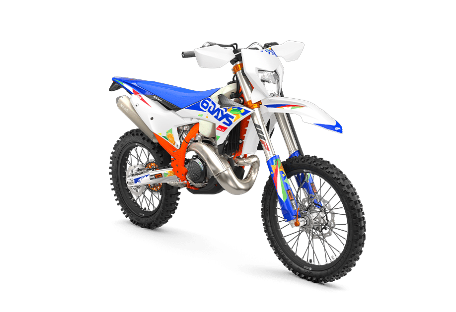 PHO_BIKE_90_REVO_KTM-enduro-300-exc-6days-right-front-studio-image_#SALL_#AEPI_#V1